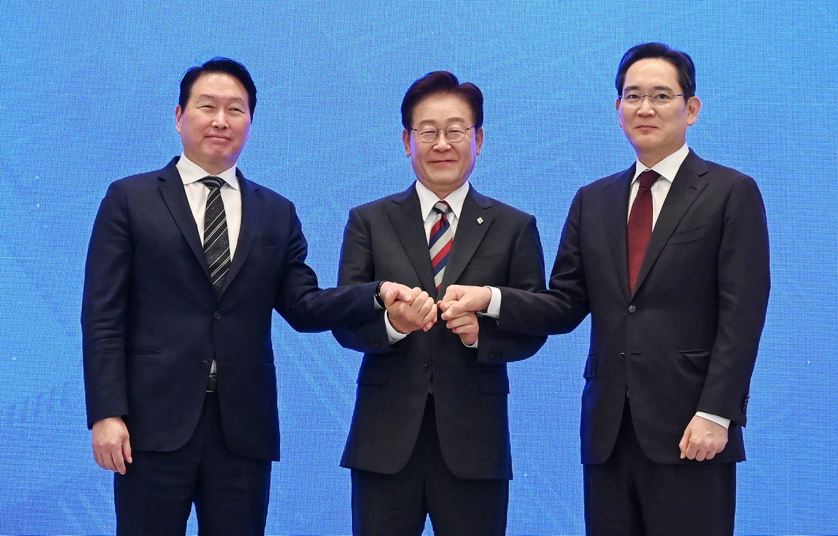 Seoul’s $1 Trillion Chip Ambition Fails to Impress Markets