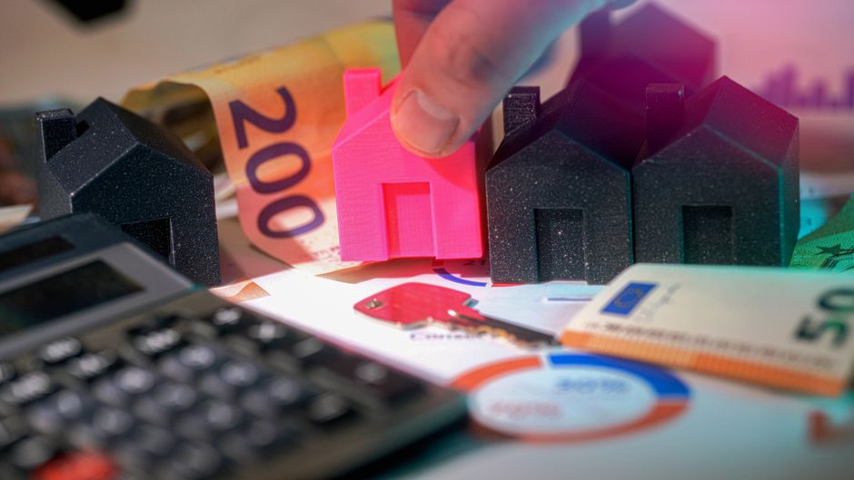 Rising Mortgage Costs Set to Impact Millions as Refinancing Looms